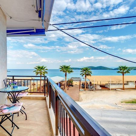 Апартаменти Upper Deck Apt. Неа-Перамос Екстер'єр фото