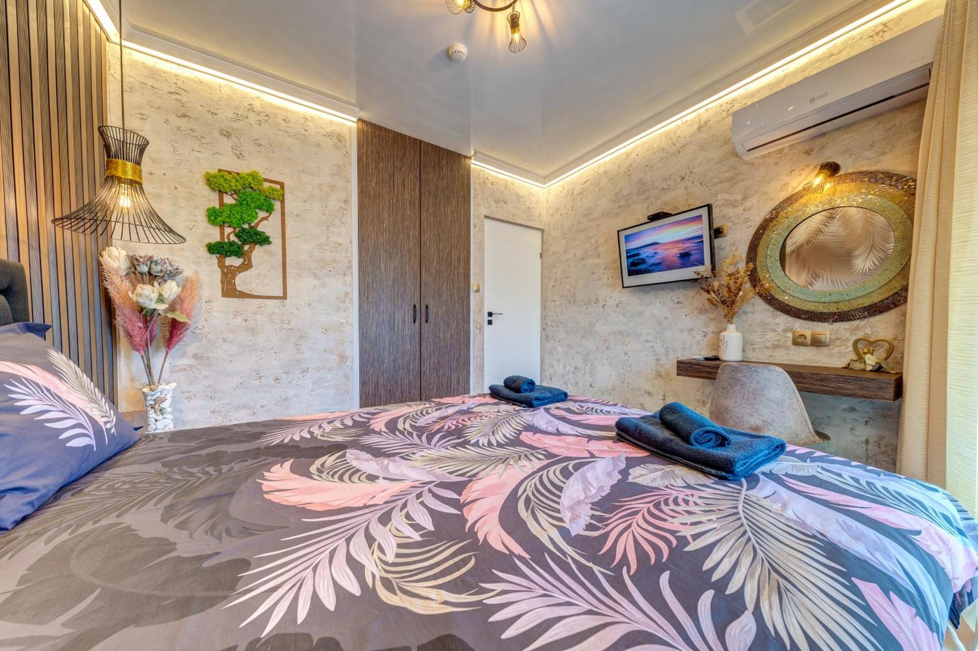 Апартаменти Upper Deck Apt. Неа-Перамос Екстер'єр фото